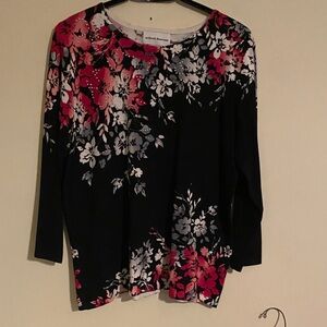 Alfred Dunner Black Floral Rayon/Nylon Knit 3/4 Sleeve Top